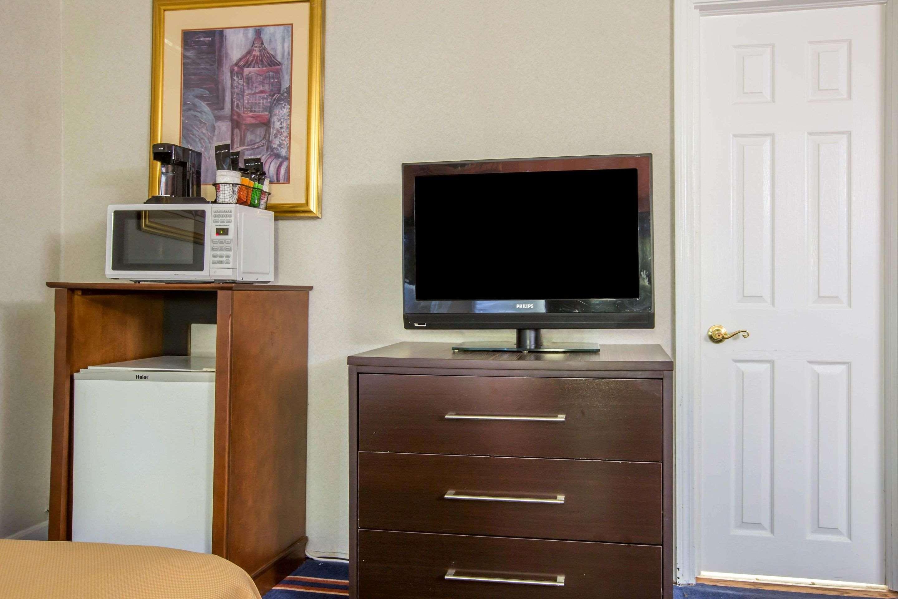 Econo Lodge Montpelier I-89 Экстерьер фото