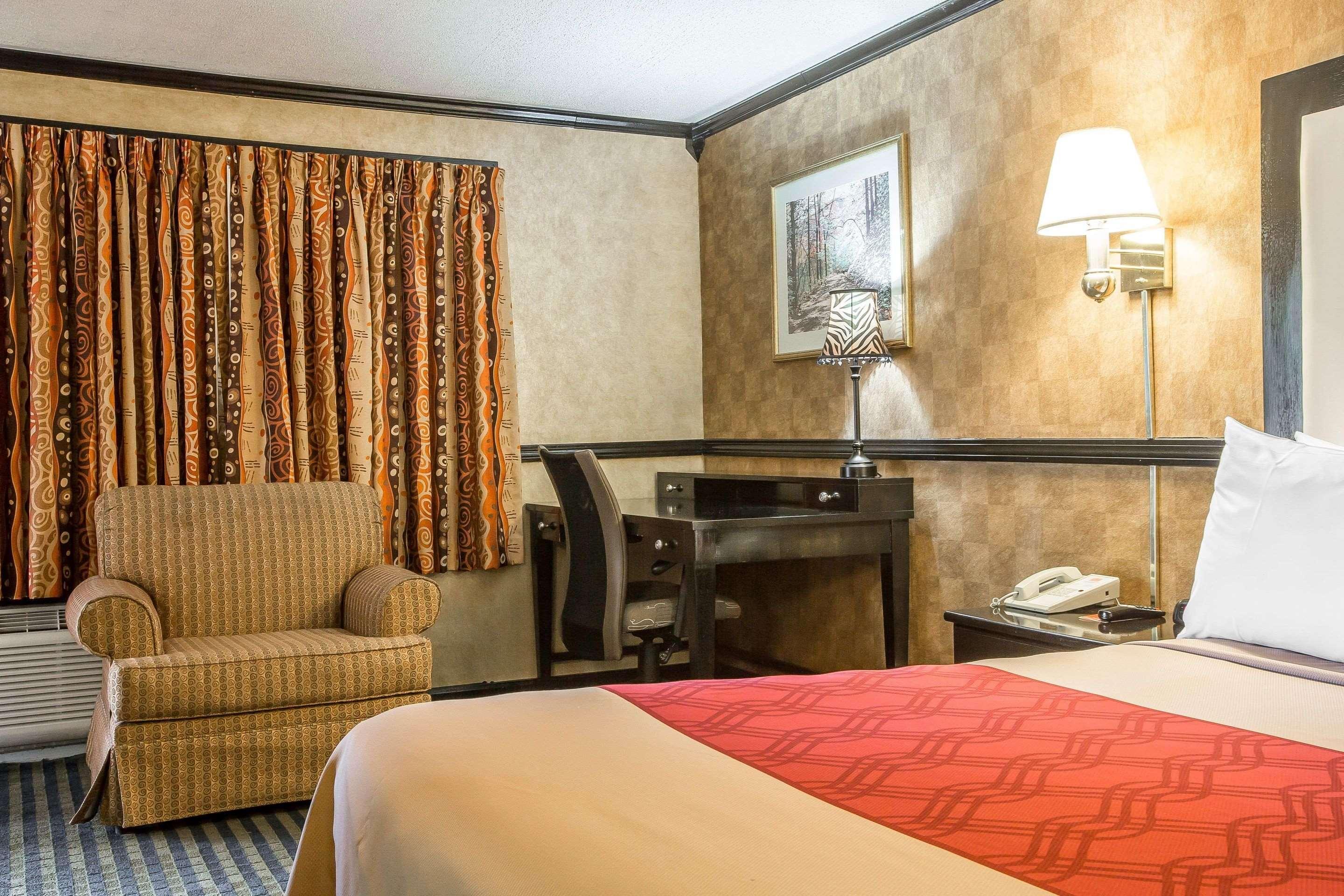 Econo Lodge Montpelier I-89 Экстерьер фото