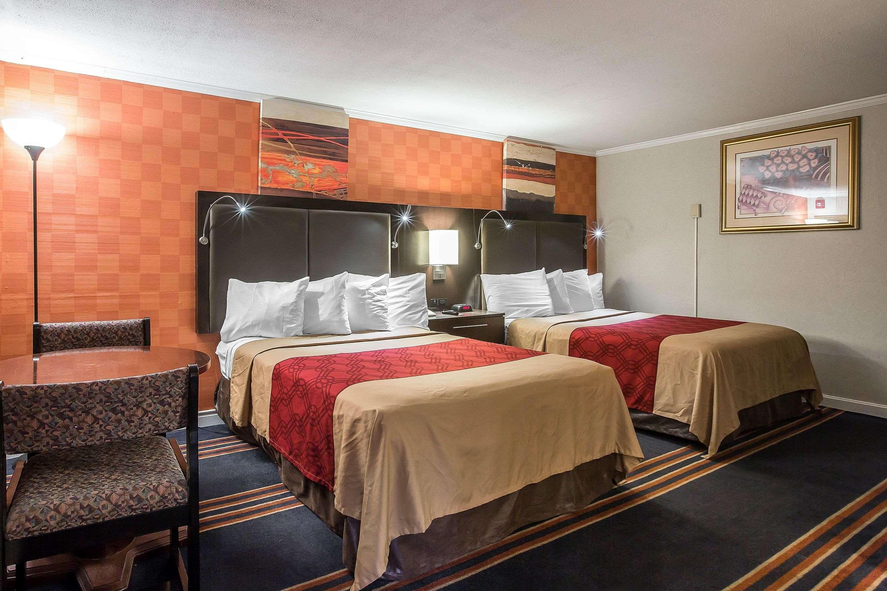 Econo Lodge Montpelier I-89 Экстерьер фото