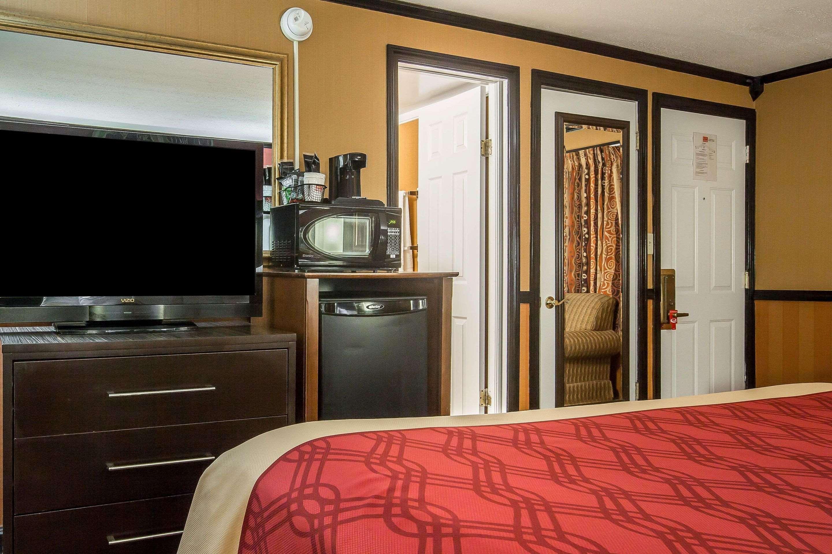 Econo Lodge Montpelier I-89 Экстерьер фото