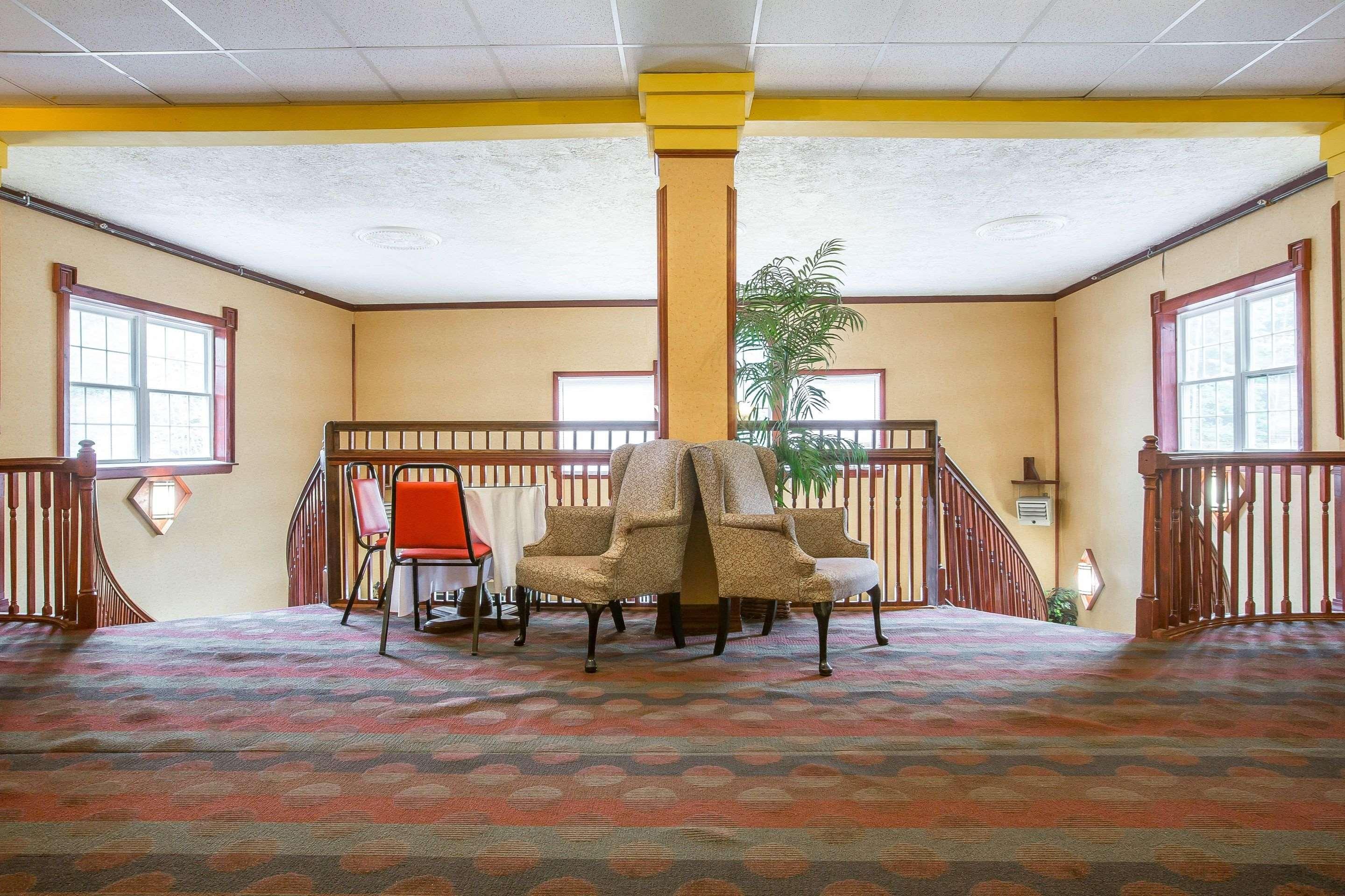 Econo Lodge Montpelier I-89 Экстерьер фото