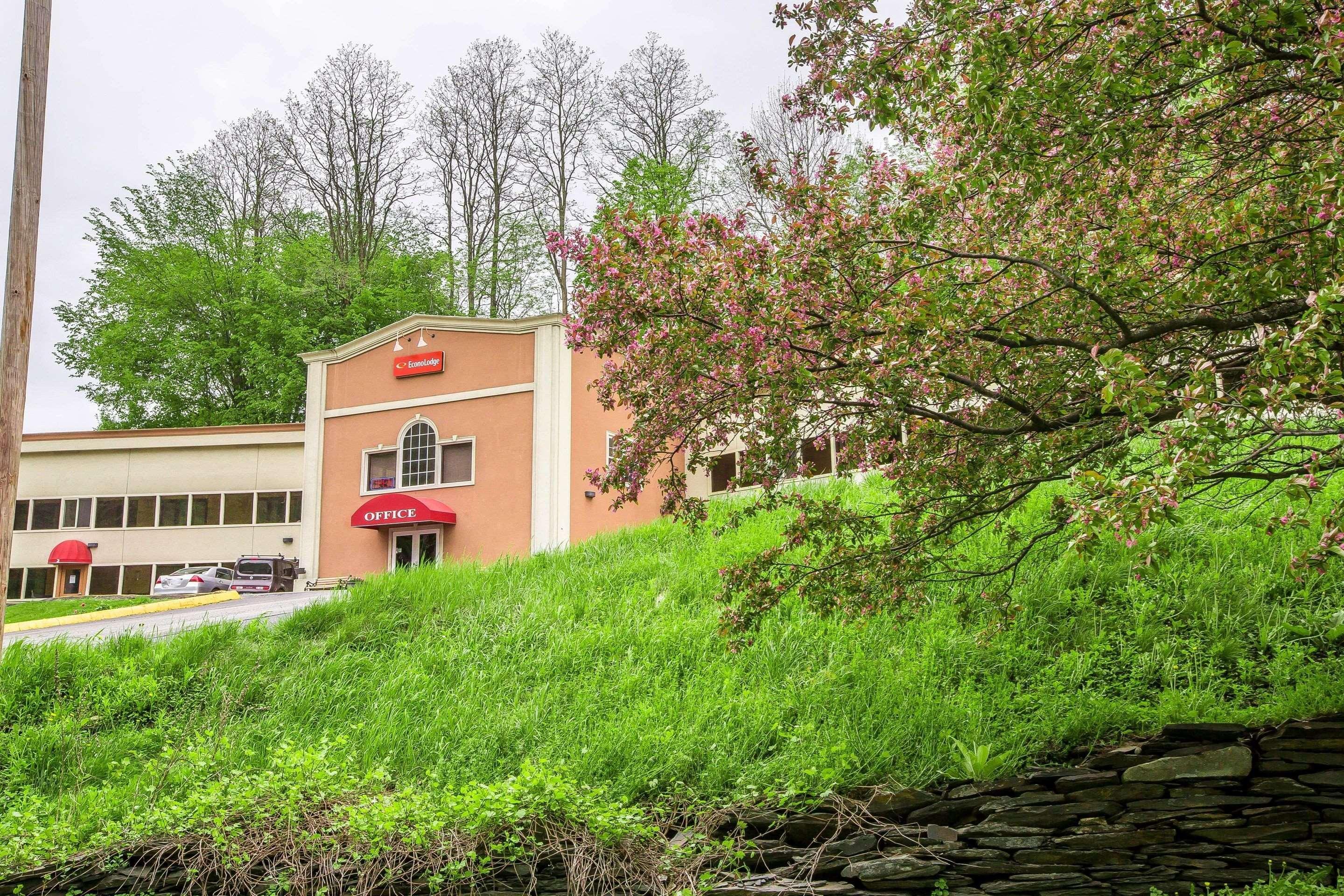 Econo Lodge Montpelier I-89 Экстерьер фото